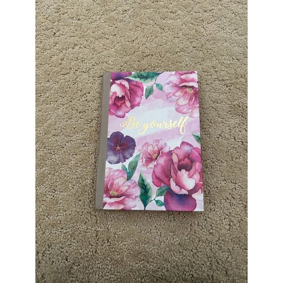 New journal for writing - never used - Picture 1 of 2
